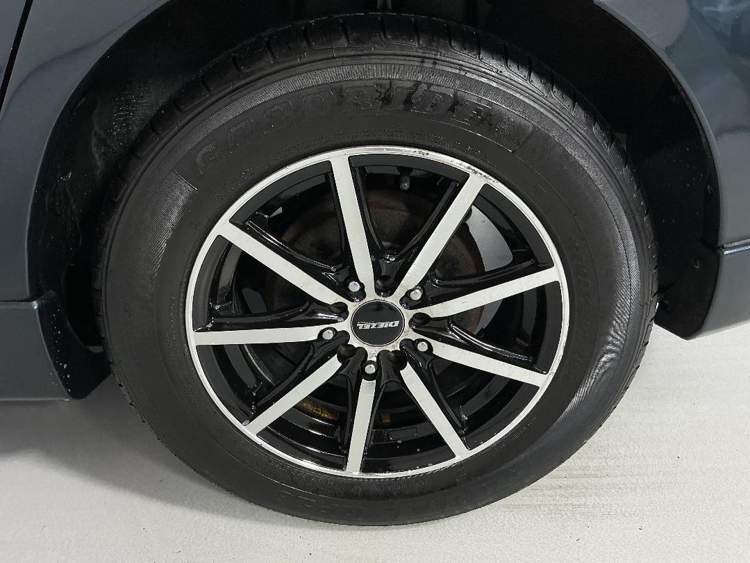 Photo '11' of Mazda Axela