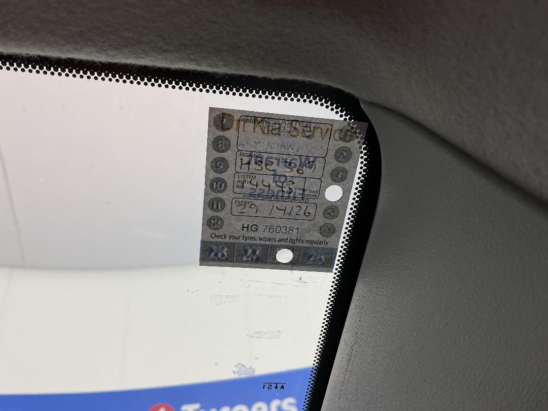 Photo '25' of Mazda Axela