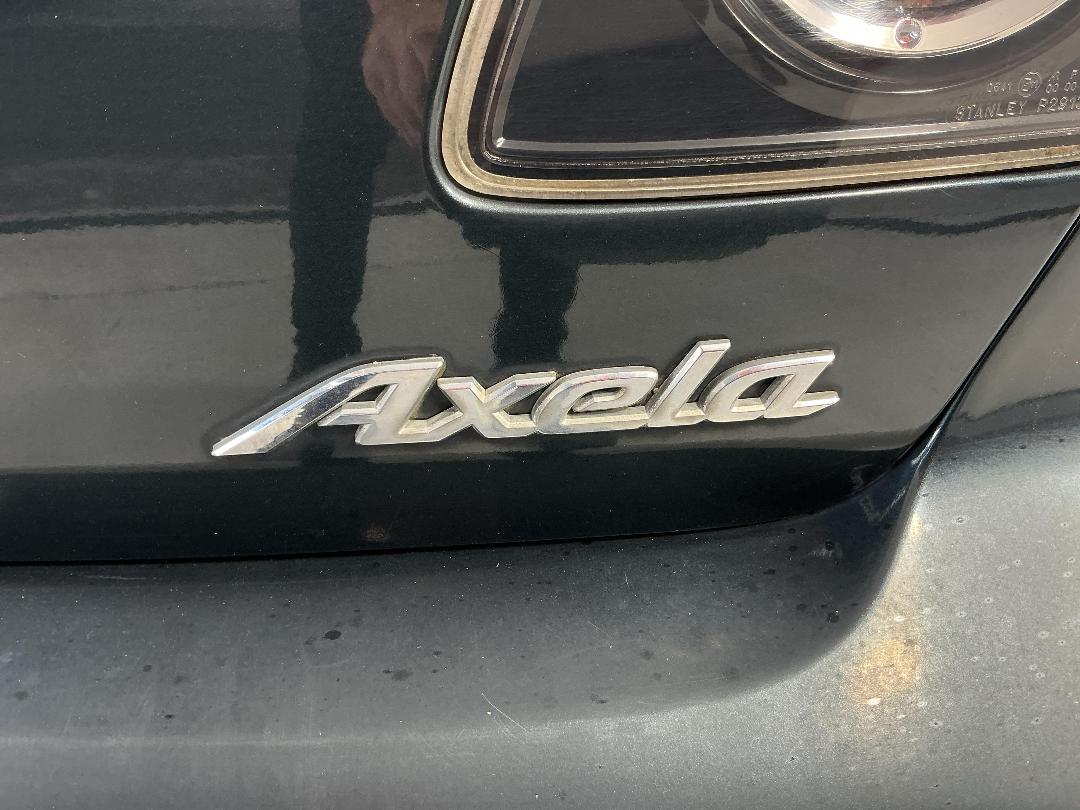 Photo '28' of Mazda Axela