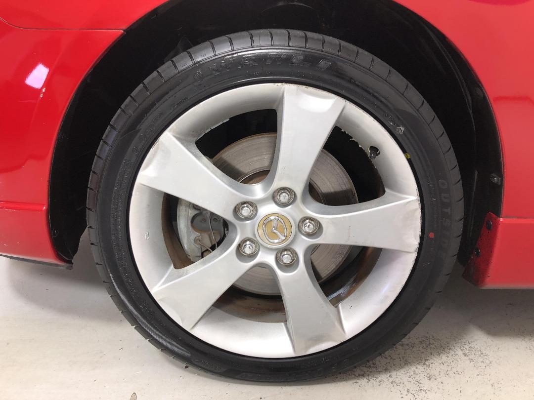 Photo '10' of Mazda Axela Photo '10' of Mazda Axela