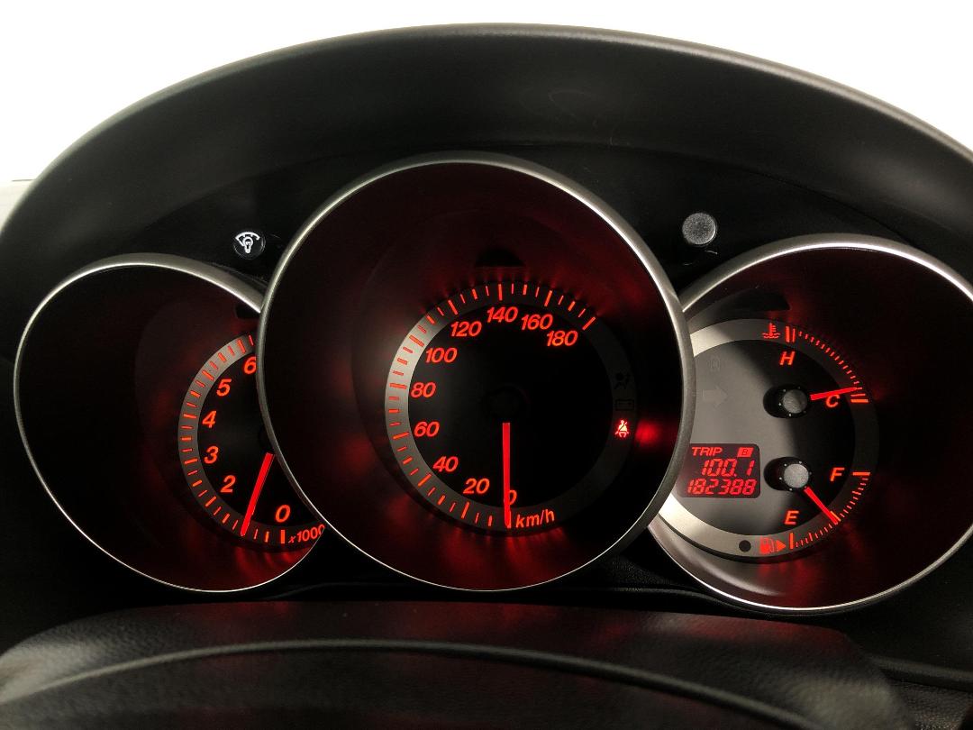 Photo '21' of Mazda Axela Photo '21' of Mazda Axela