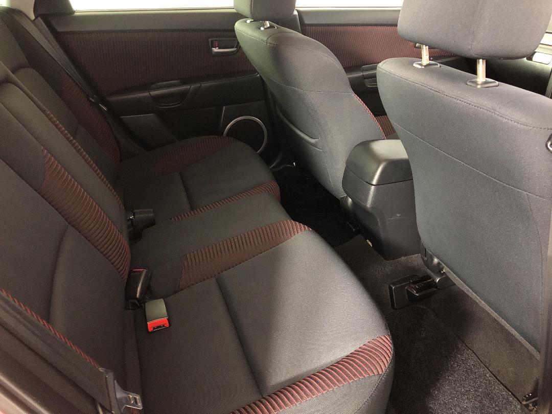 Photo '20' of Mazda Axela Photo '20' of Mazda Axela