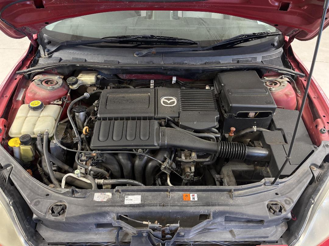 Photo '11' of Mazda Axela