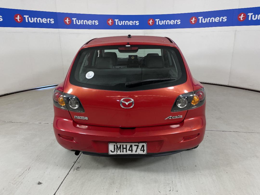 Photo '5' of Mazda Axela