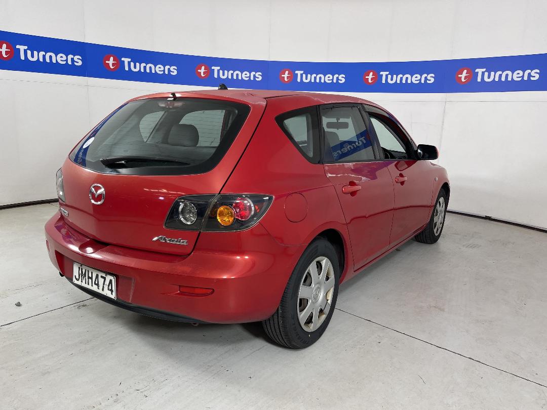 Photo '6' of Mazda Axela