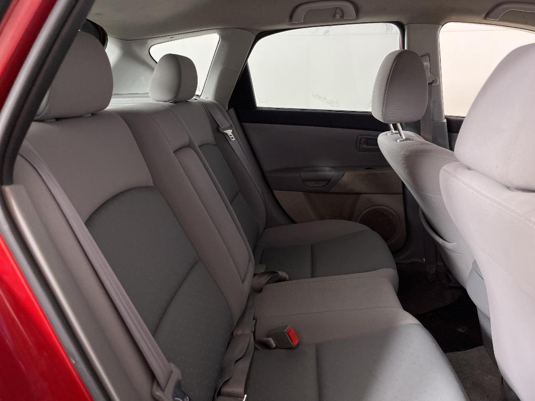 Photo '18' of Mazda Axela