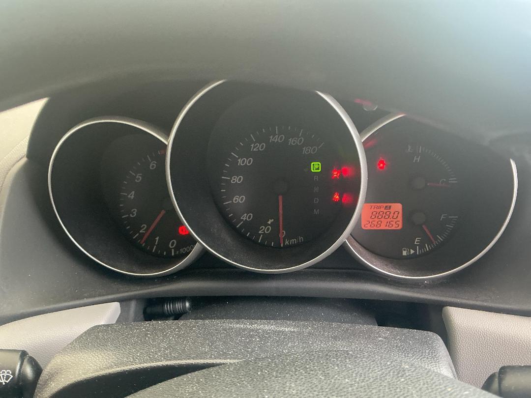 Photo '8' of Mazda Axela Photo '8' of Mazda Axela