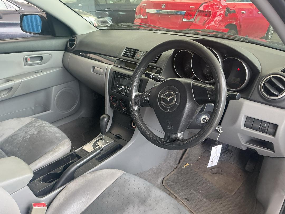 Photo '7' of Mazda Axela Photo '7' of Mazda Axela