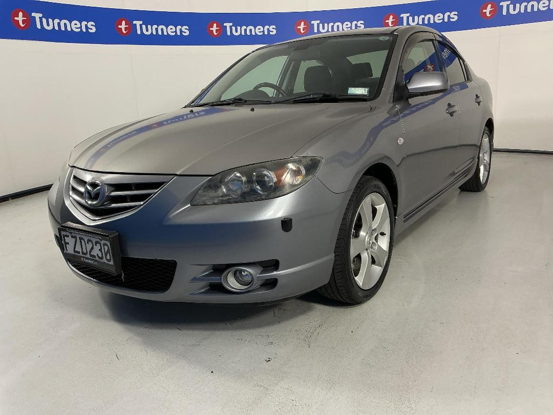 Photo '4' of Mazda Axela