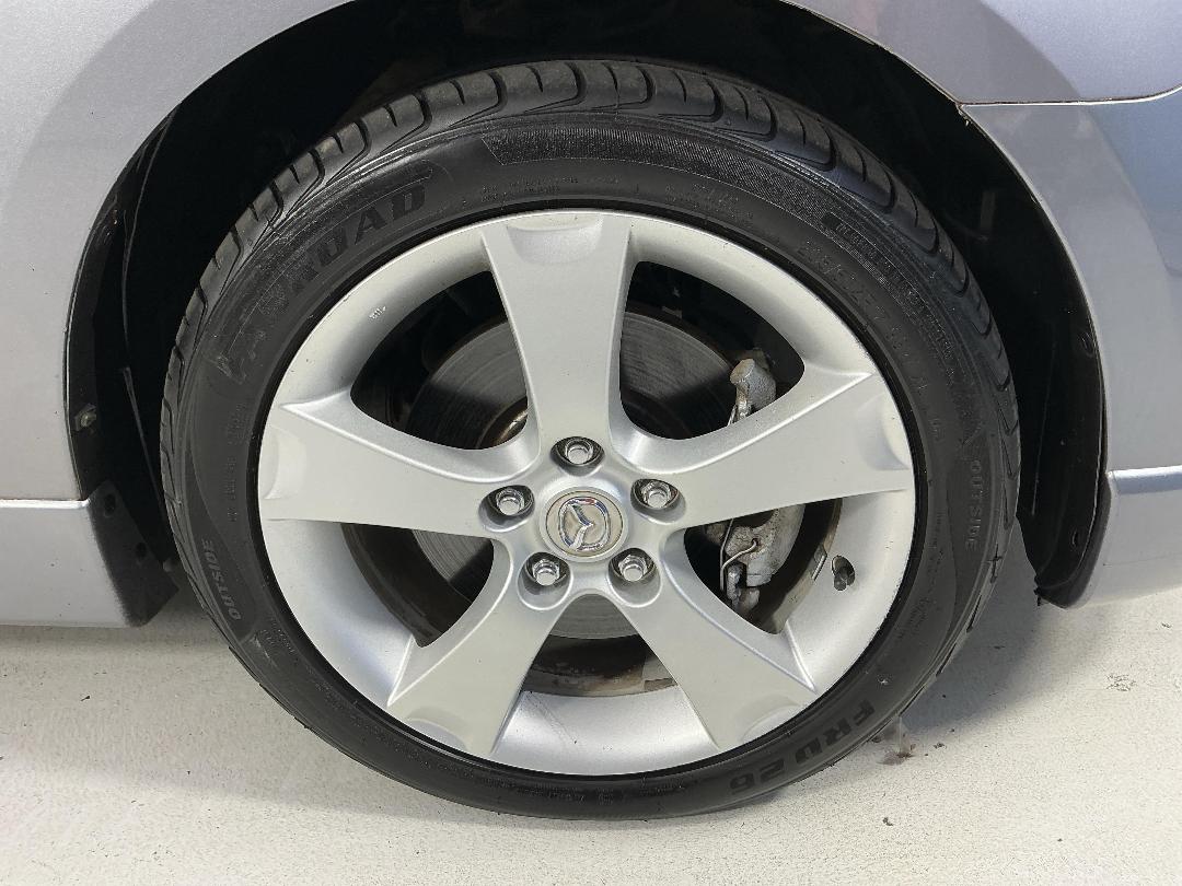 Photo '9' of Mazda Axela