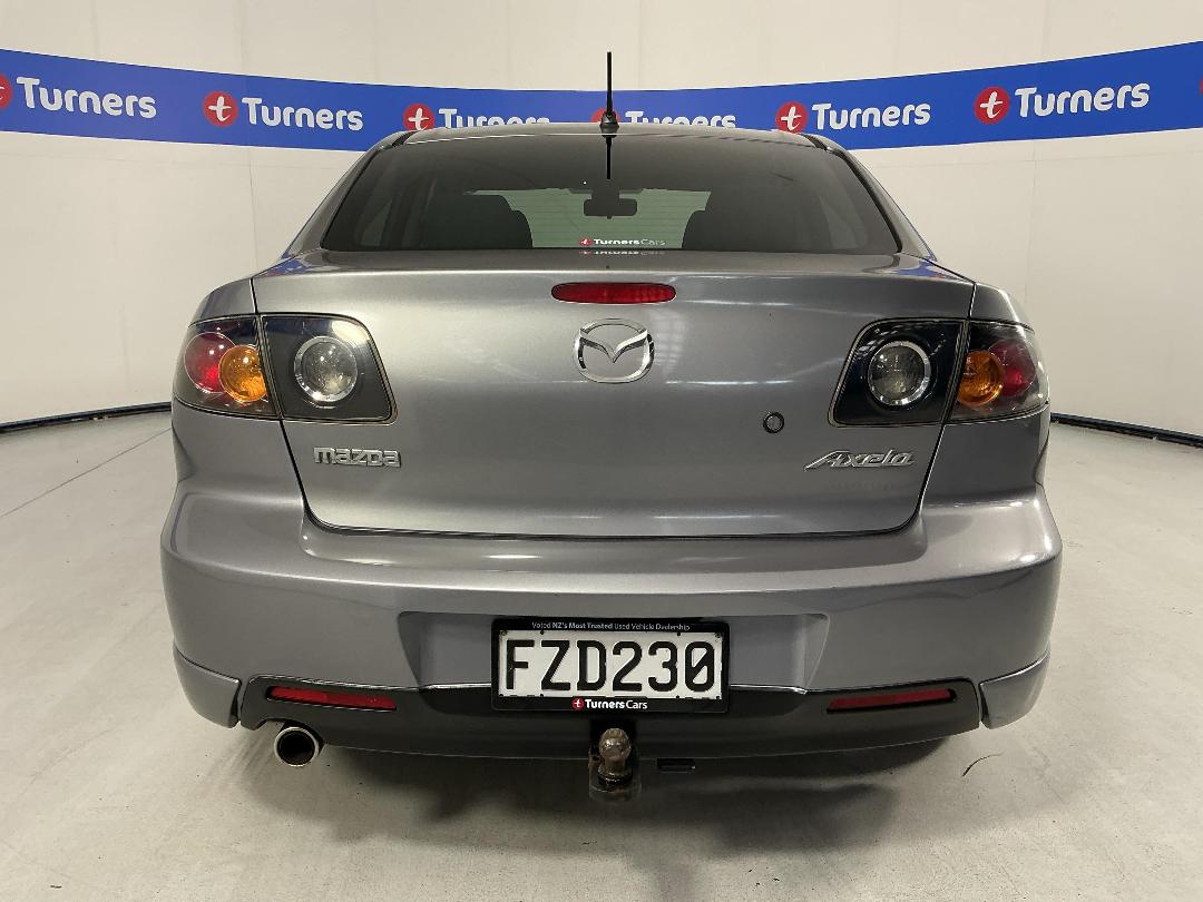 Photo '6' of Mazda Axela