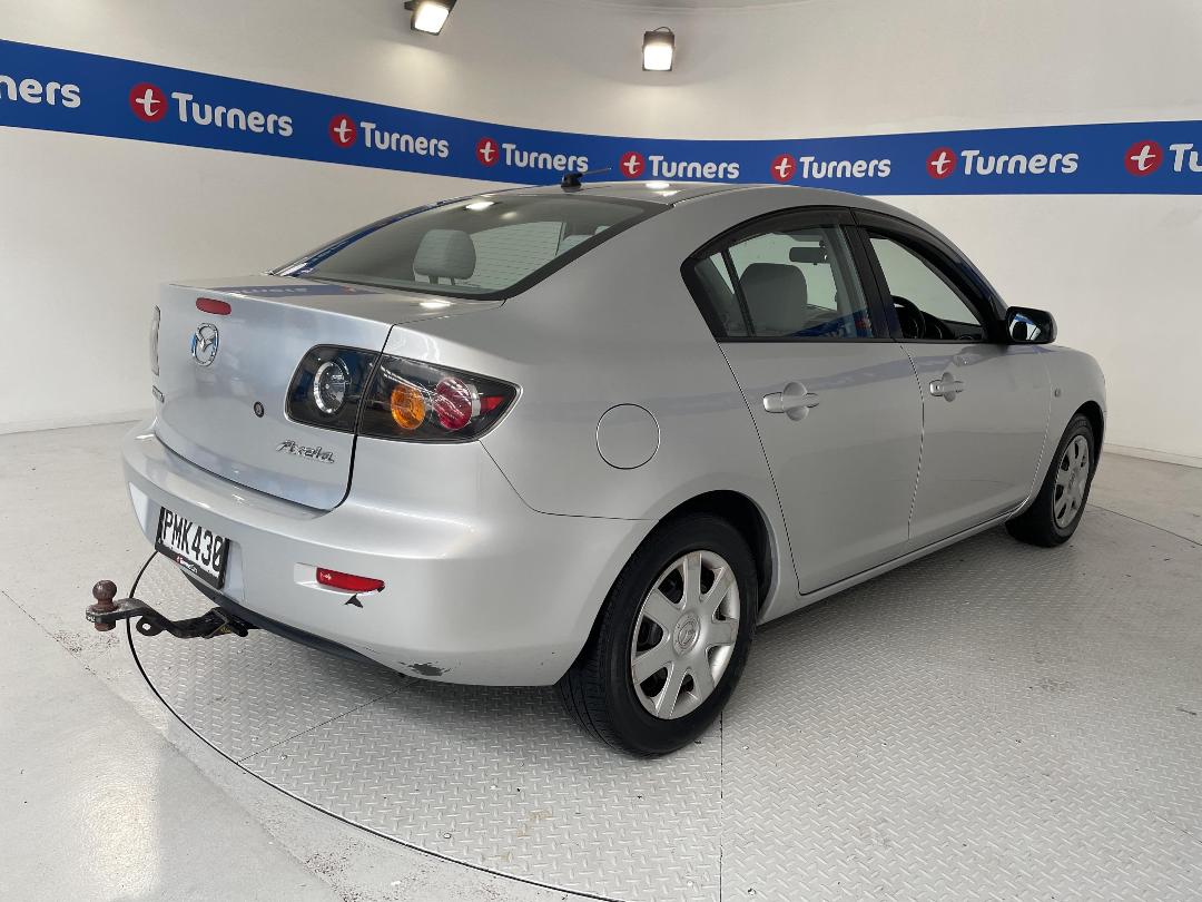 Photo '7' of Mazda Axela