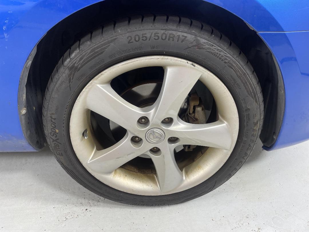 Photo '9' of Mazda Axela