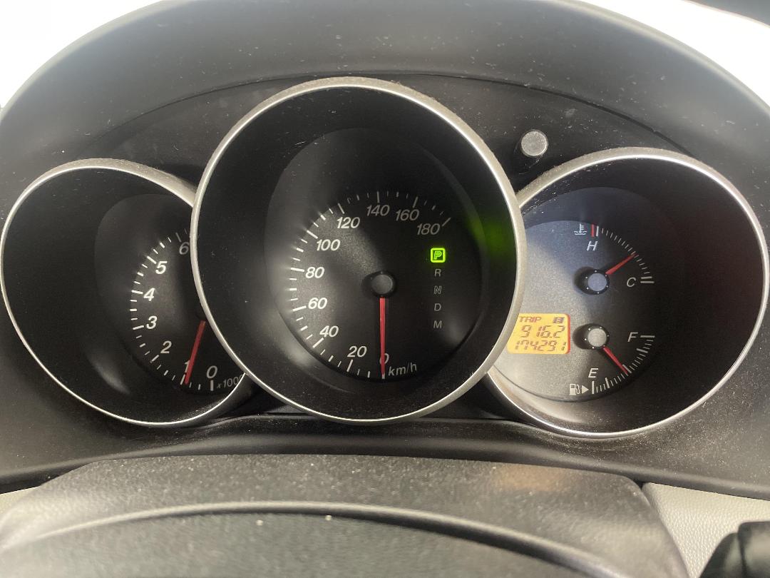 Photo '21' of Mazda Axela