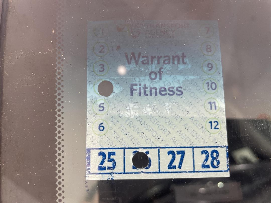 Photo '23' of Mazda Axela