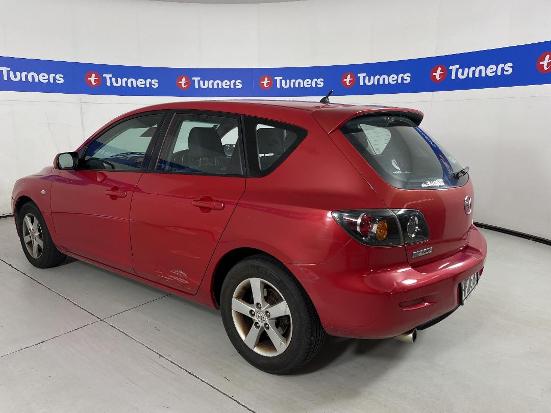 Photo '4' of Mazda Axela