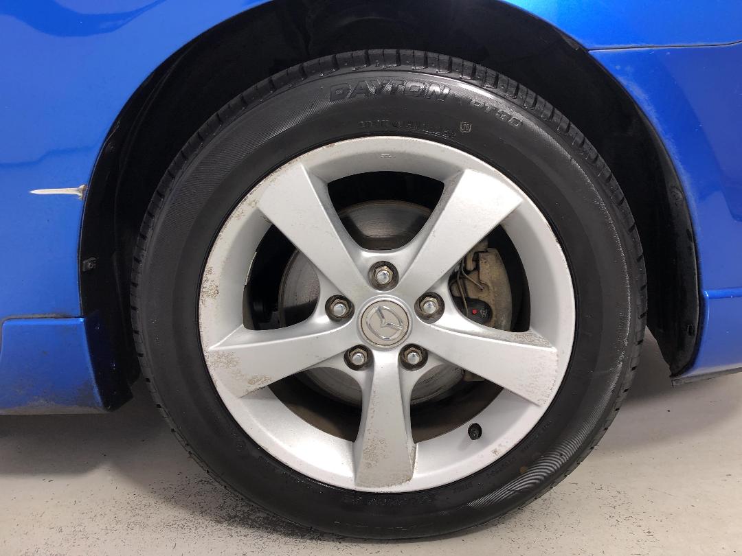 Photo '9' of Mazda Axela