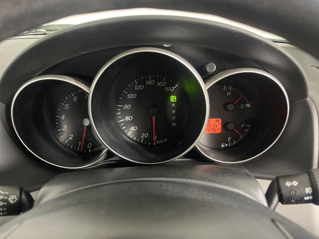 Photo '21' of Mazda Axela Photo '21' of Mazda Axela