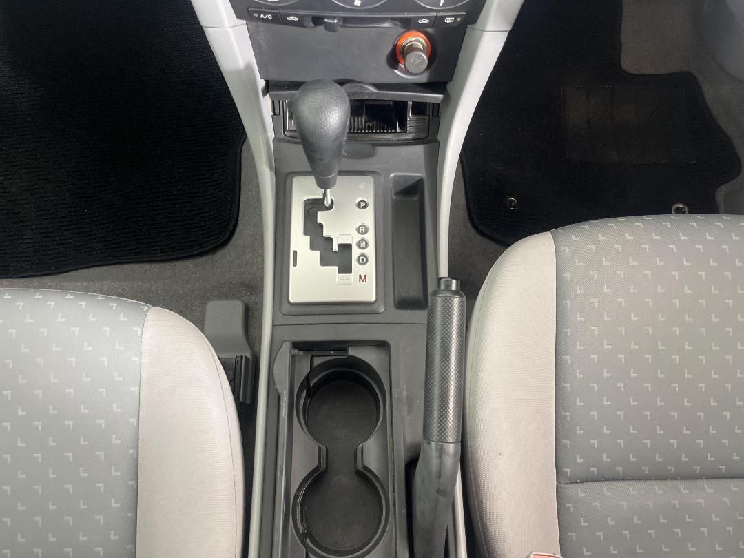 Photo '23' of Mazda Axela Photo '23' of Mazda Axela