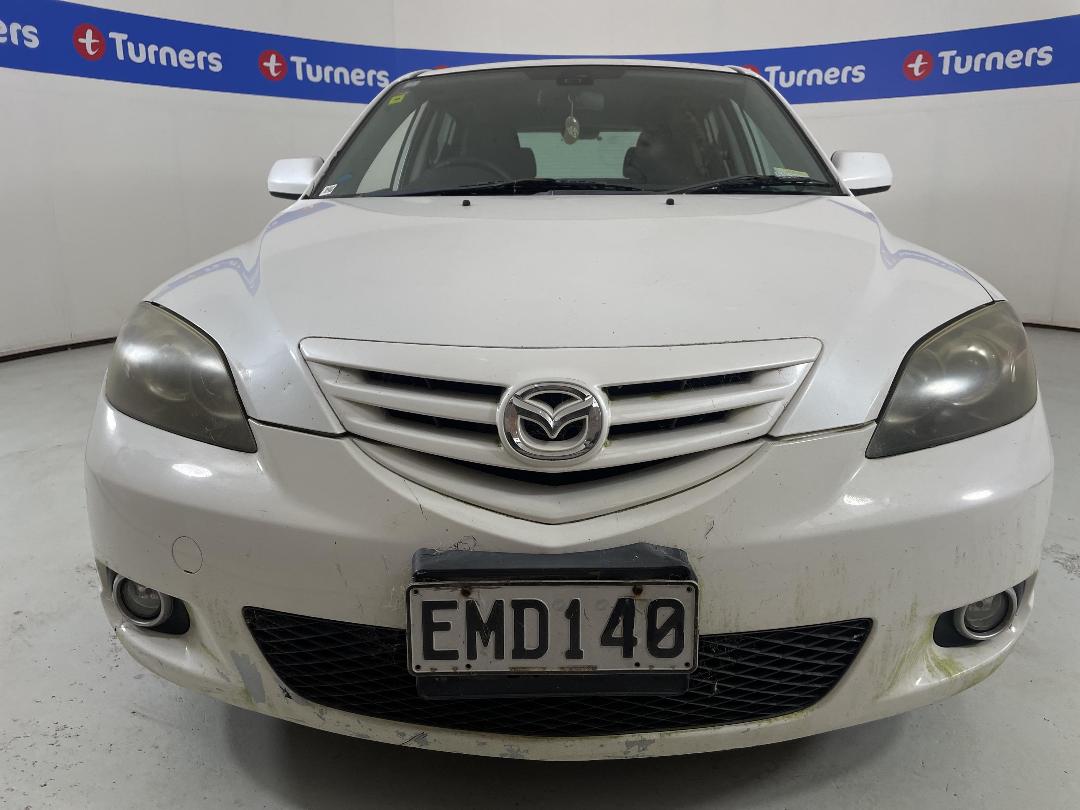 Photo '2' of Mazda Axela