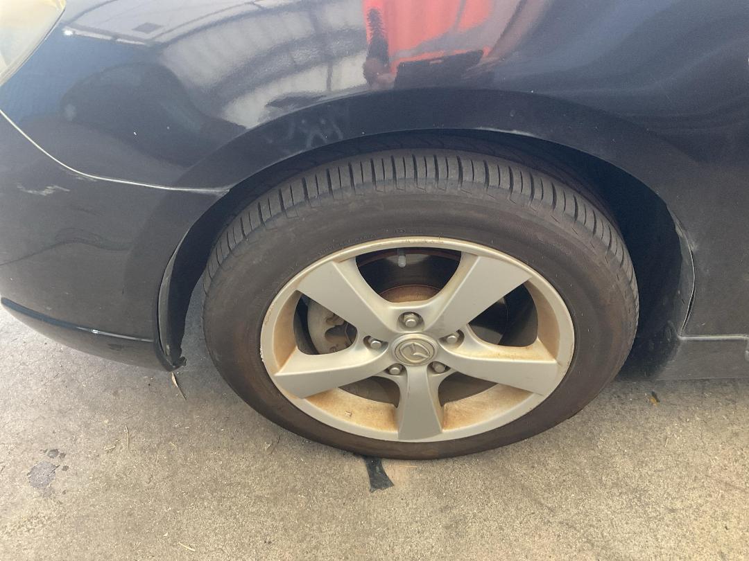 Photo '8' of Mazda Axela Photo '8' of Mazda Axela