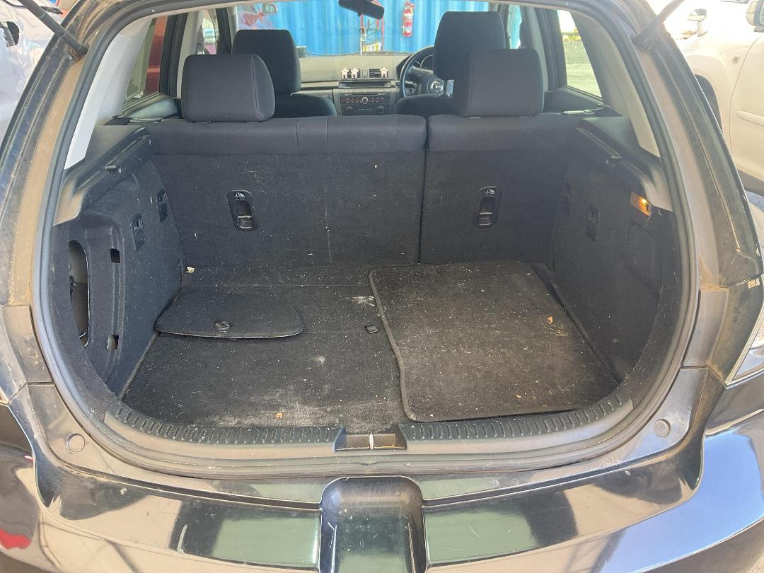 Photo '16' of Mazda Axela Photo '16' of Mazda Axela