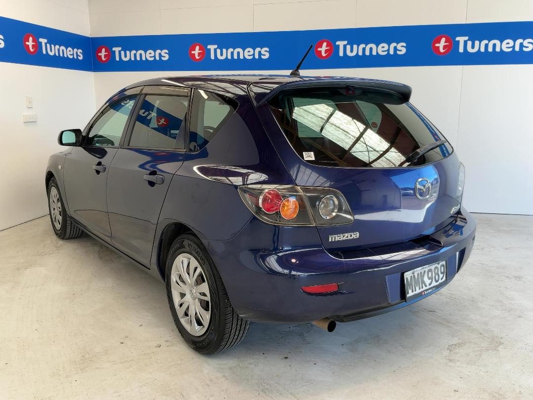 Photo '5' of Mazda Axela