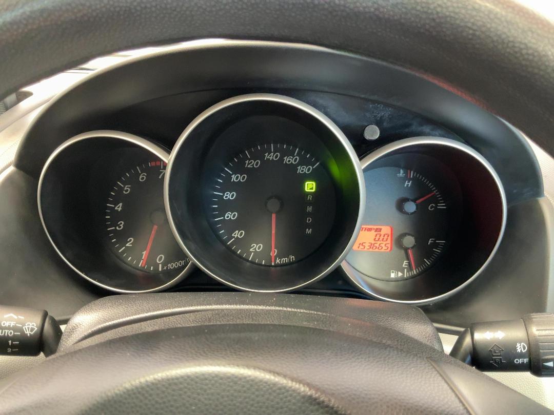 Photo '21' of Mazda Axela