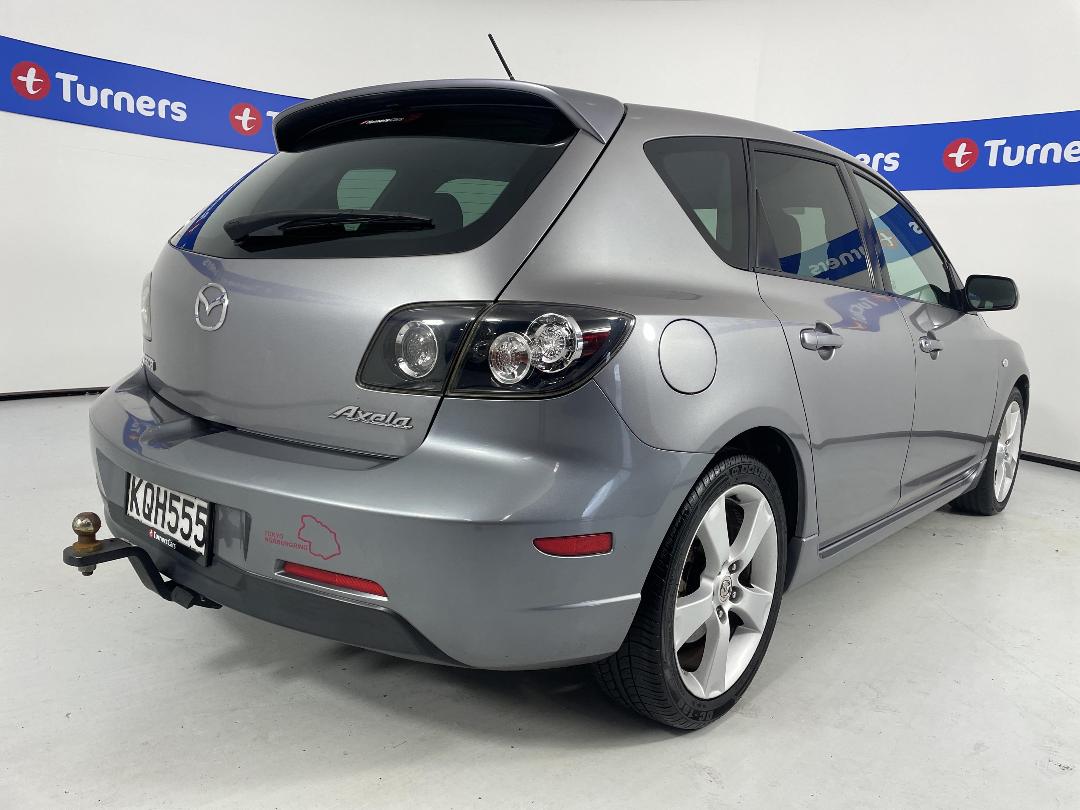 Photo '7' of Mazda Axela