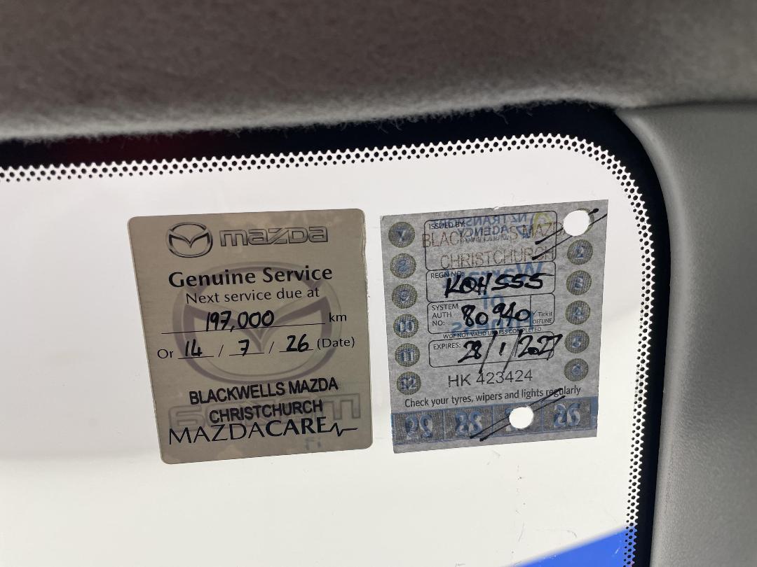 Photo '24' of Mazda Axela