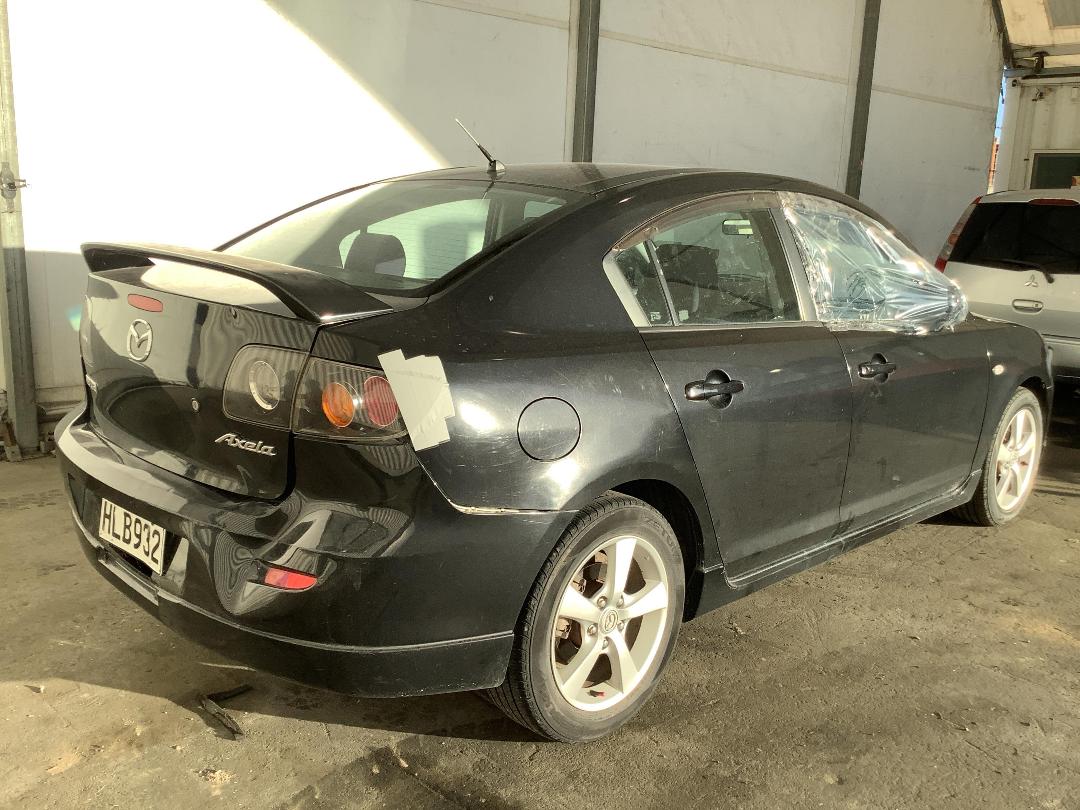 Photo '3' of Mazda Axela Photo '3' of Mazda Axela