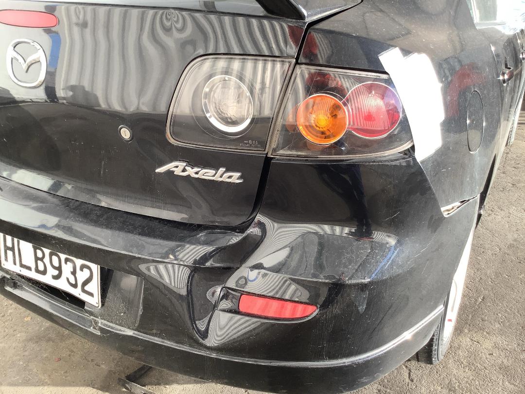 Photo '4' of Mazda Axela Photo '4' of Mazda Axela