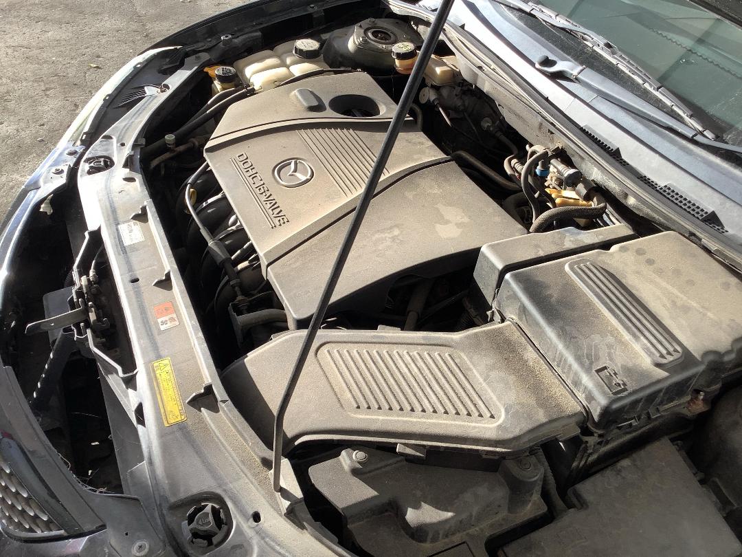 Photo '10' of Mazda Axela Photo '10' of Mazda Axela