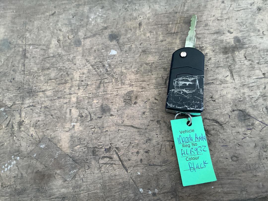 Photo '16' of Mazda Axela Photo '16' of Mazda Axela