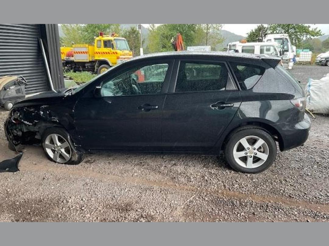 Photo '5' of Mazda Axela