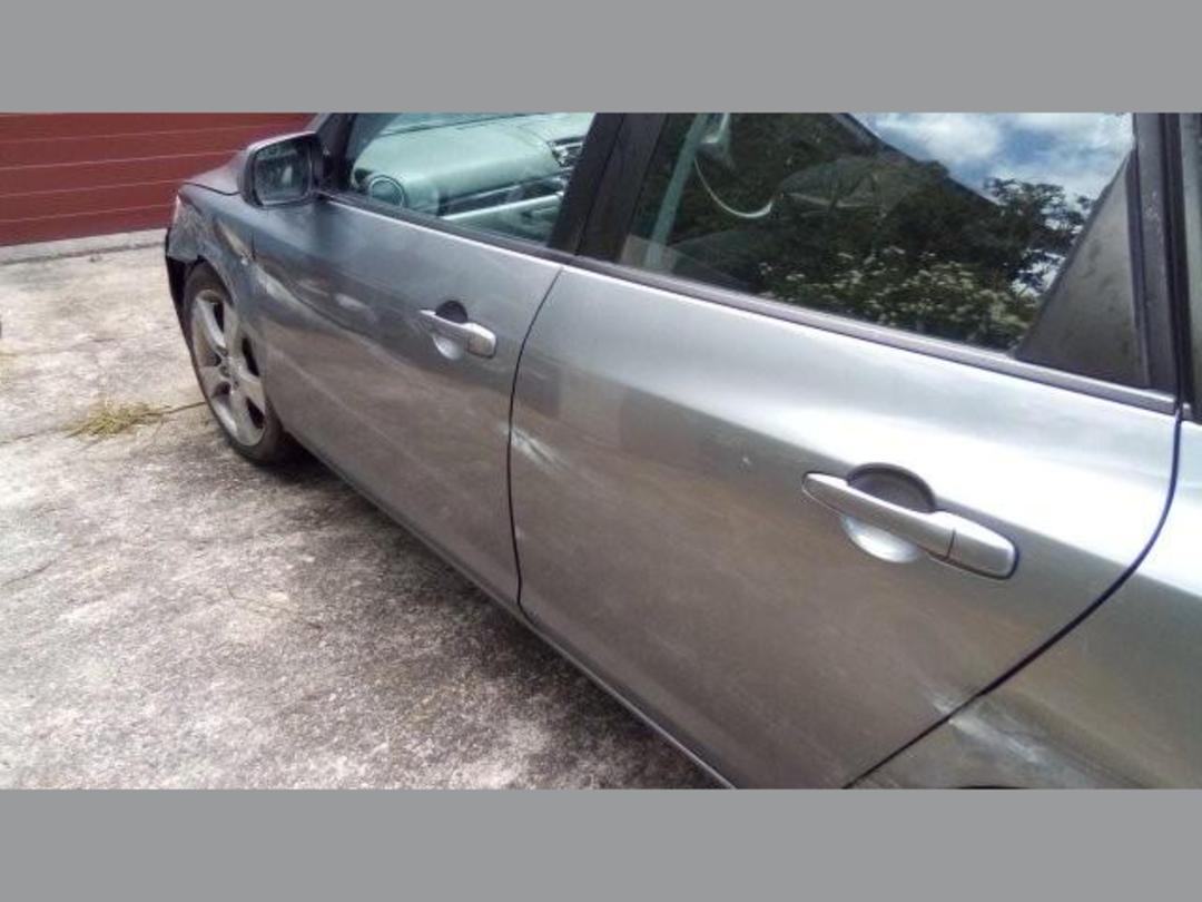 Photo '5' of Mazda Axela Sport