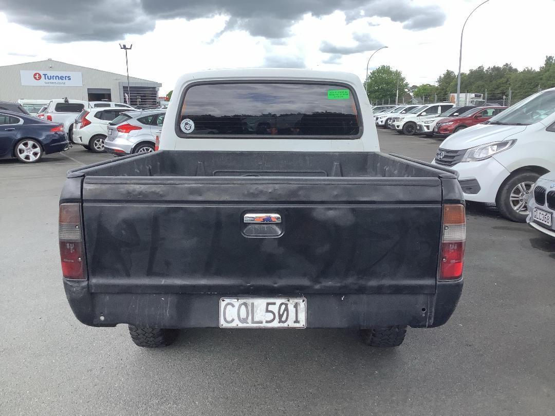 Photo '8' of Mazda Bounty D/CAB W/S DX AB