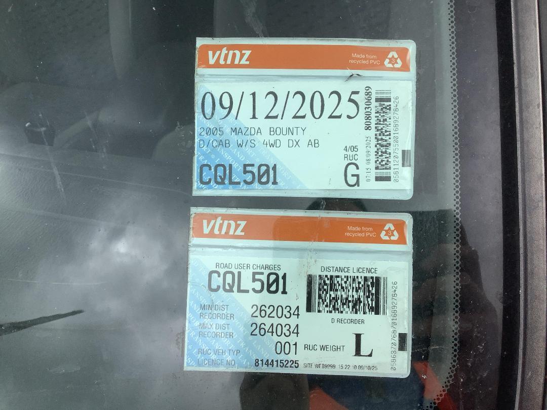 Photo '21' of Mazda Bounty D/CAB W/S DX AB