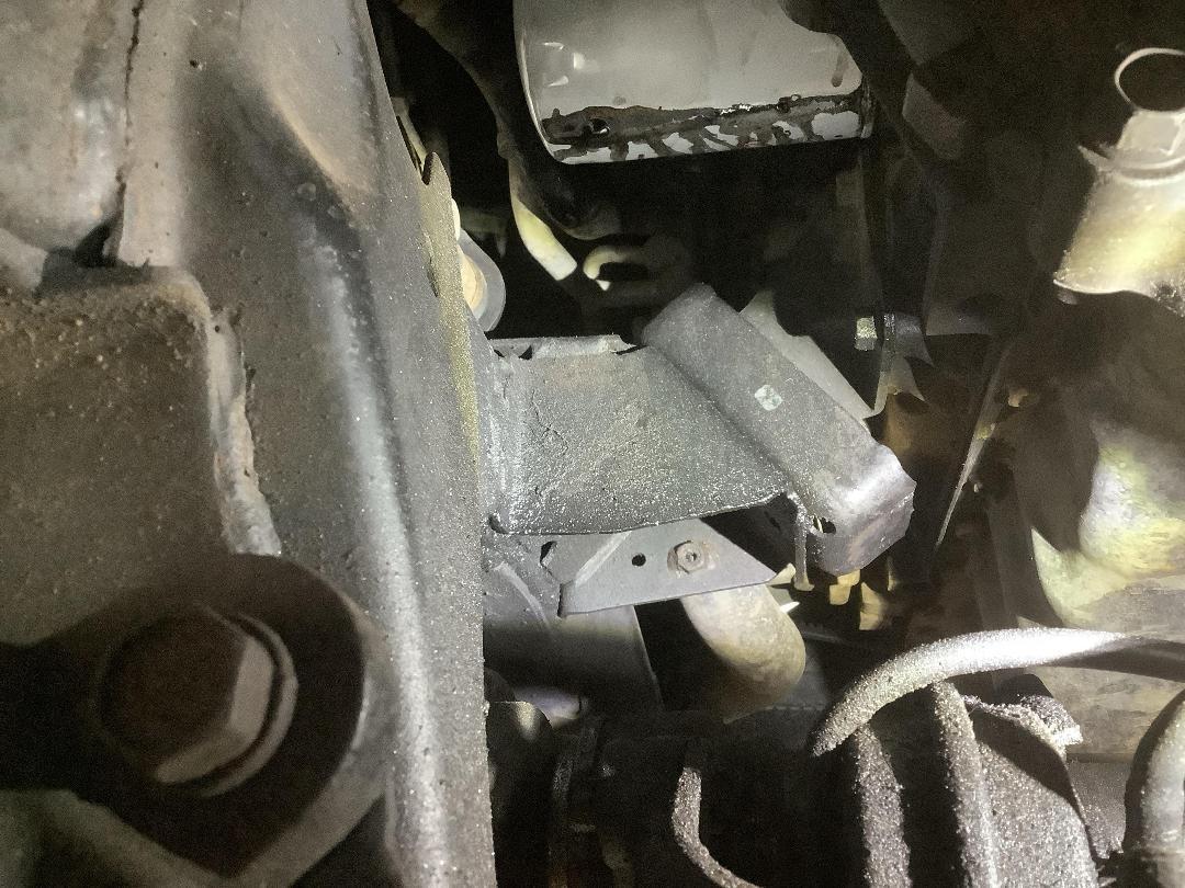 Photo '26' of Mazda Bounty D/CAB W/S DX AB