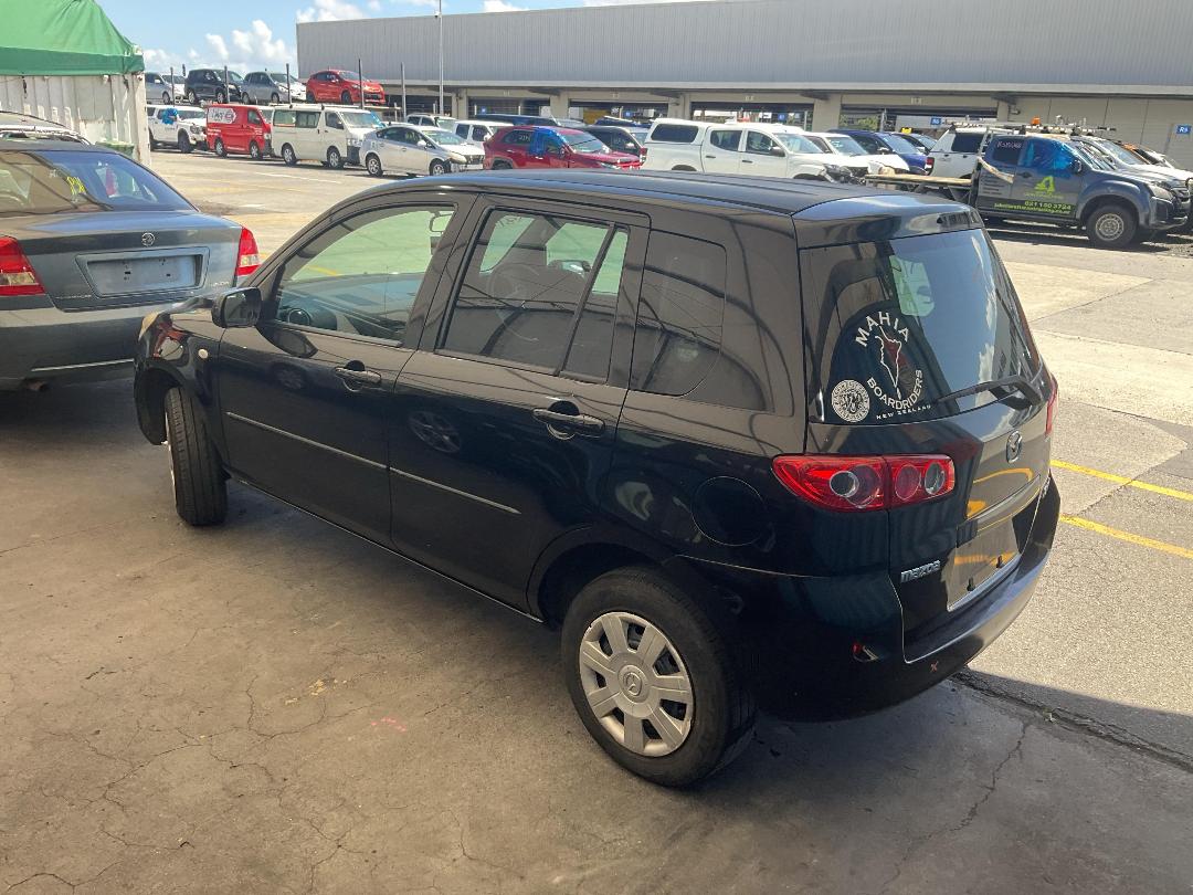 Photo '9' of Mazda Demio Photo '9' of Mazda Demio