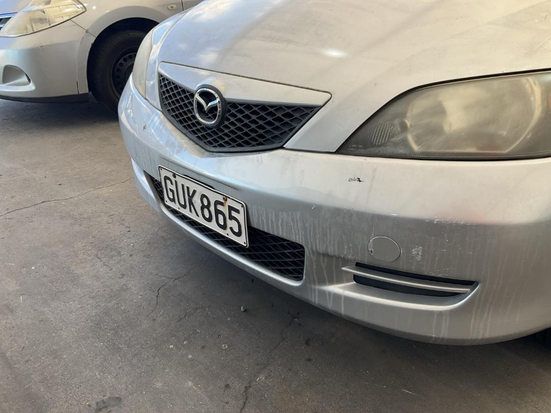 Photo '22' of Mazda Demio 1300 Photo '22' of Mazda Demio 1300