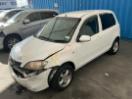 Thumbnail '2' of Mazda Demio