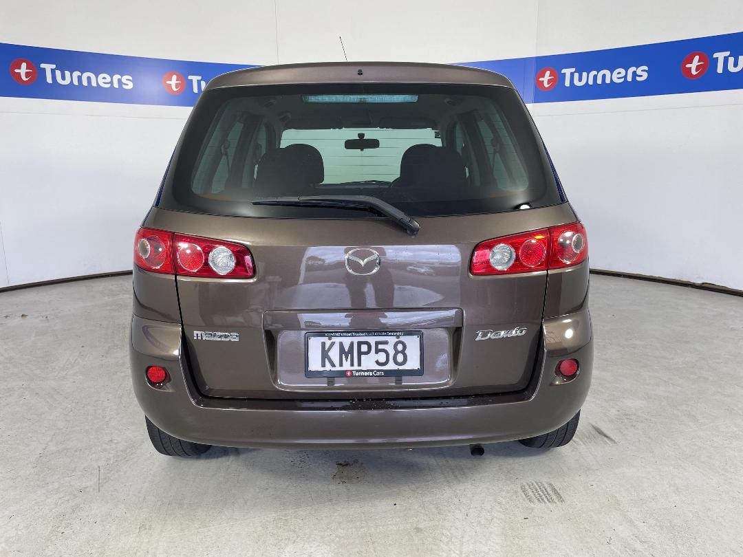 Photo '6' of Mazda Demio