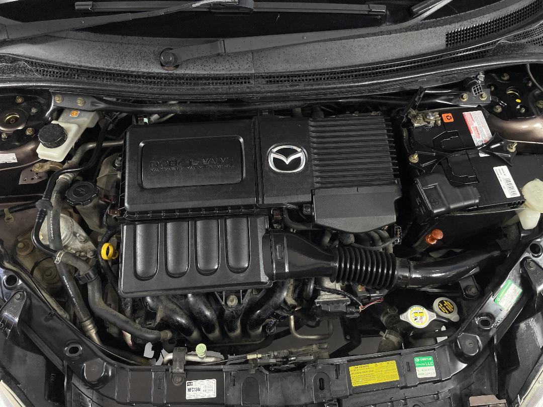 Photo '13' of Mazda Demio