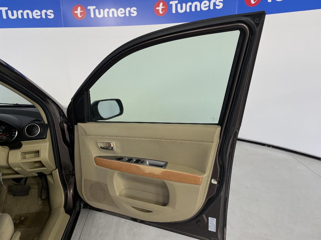 Photo '15' of Mazda Demio