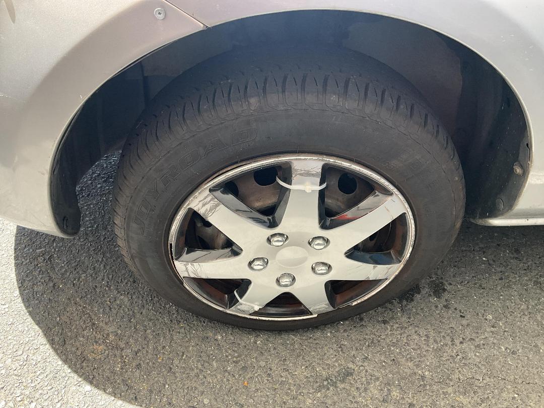 Photo '5' of Mazda Demio Photo '5' of Mazda Demio