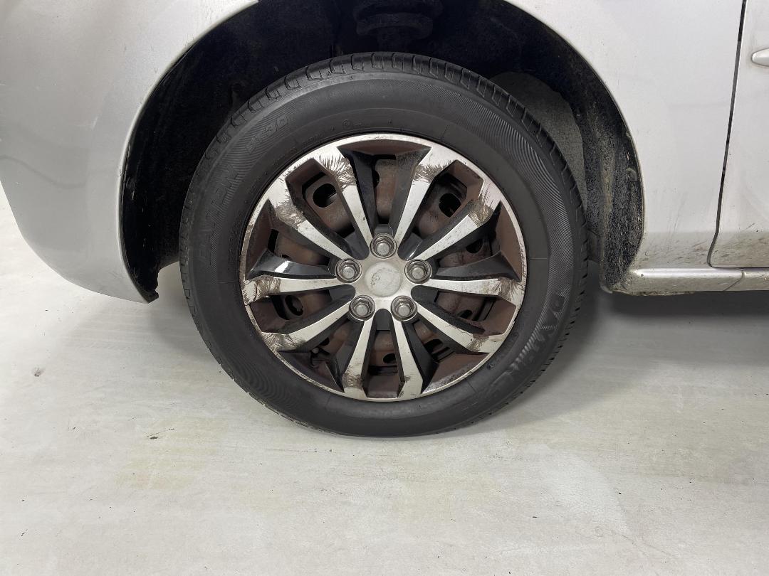 Photo '10' of Mazda Demio Photo '10' of Mazda Demio