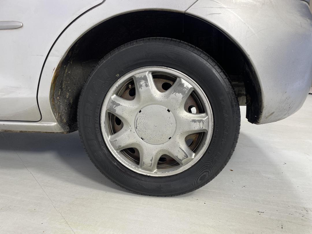 Photo '11' of Mazda Demio Photo '11' of Mazda Demio