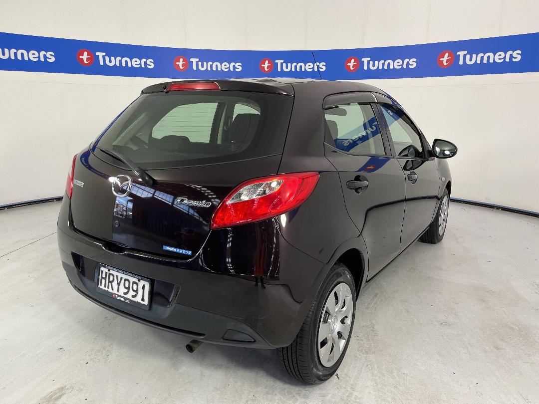 Photo '7' of Mazda Demio Photo '7' of Mazda Demio