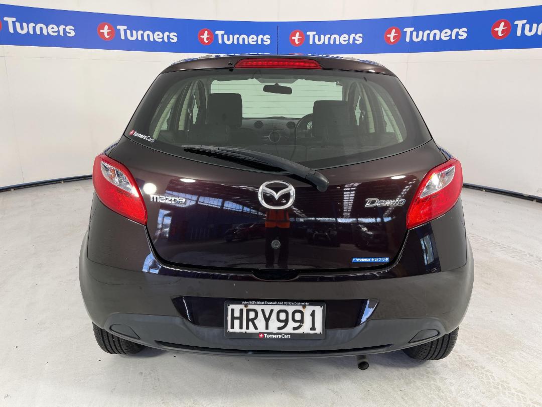 Photo '6' of Mazda Demio Photo '6' of Mazda Demio